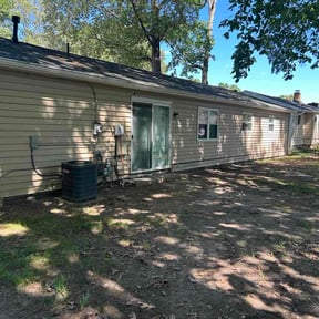 Leaf Removal by All season landscaping reviewed on June 4, 2026