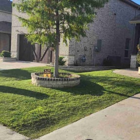 landscaping by Goetz Lawn Care reviewed on January 4, 2021