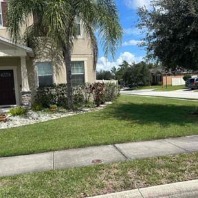 turf maintenance by Florida’s Finest lawn care reviewed on July 31, 2022