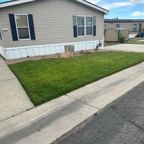 yard service by Spencer lawn care reviewed on August 19, 2025