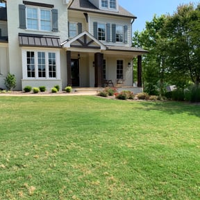 Flower Bed Weeding by Rock Solid Outdoor Services LLC reviewed on August 15, 2025
