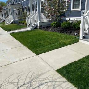 landscaping services by J.D.L. Lawn Care Services reviewed on August 17, 2025