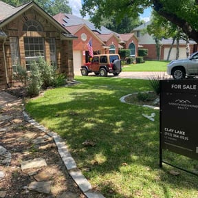 landscaping by Mozelle Lawncare reviewed on August 15, 2025