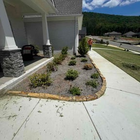 Flower Bed Weeding by Chewys Landscaping reviewed on May 5, 2026