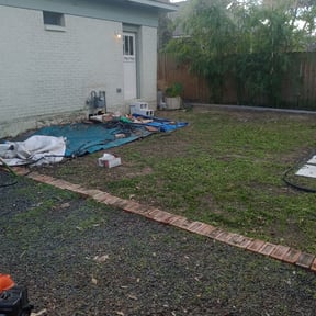 Bush Trimming by Sky Lawns reviewed on December 6, 2024