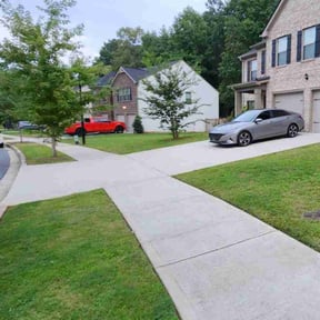 landscape maintenance by L &amp; J Landscaping  reviewed on December 16, 2025