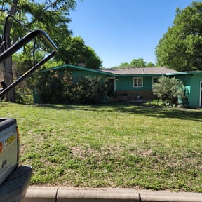 Leaf Removal by SLD Affordable Lawn and Contracting Services reviewed on September 23, 2025