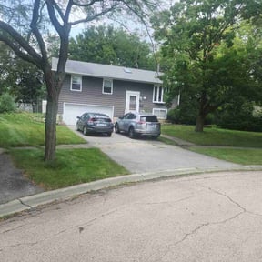 grass cutting by Donald Austile Lawn Care reviewed on August 17, 2025