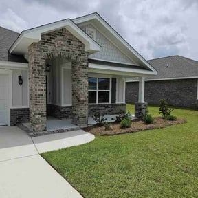 landscaping services by Frank Bradshaw reviewed on August 16, 2025