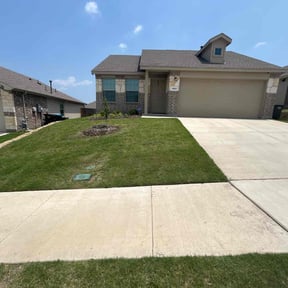 turf care by Up Cut Lawn Care reviewed on August 21, 2025