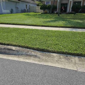 landscaping services by Eagle eye lawncare reviewed on September 1, 2023