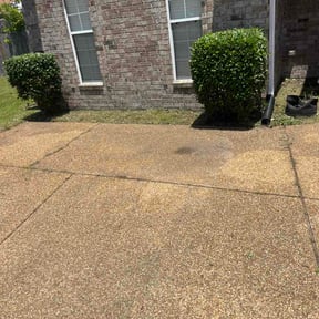 Flower Bed Weeding by Brenden's lawn care reviewed on June 8, 2026