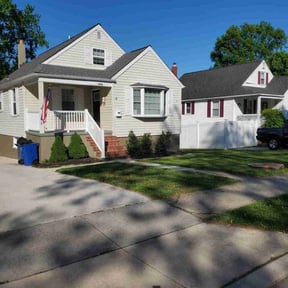 landscape maintenance by Green City Landscaping Co LLC reviewed on August 19, 2025
