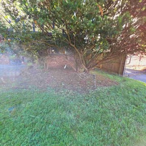 Flower Bed Weeding by One Off Mowing reviewed on July 8, 2026