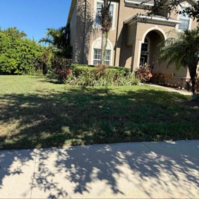 Bush Trimming by Caliber Lawn and Garden reviewed on December 4, 2025