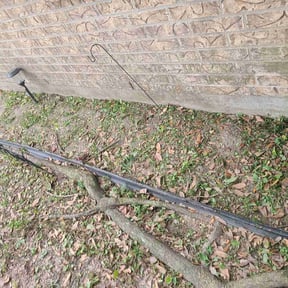 Flower Bed Weeding by Burnett Landscaping reviewed on August 15, 2025