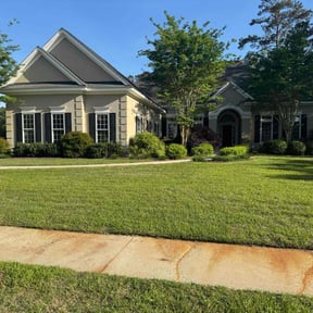 Bush Trimming by Hugheslandscaping reviewed on April 2, 2025