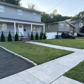 grass cutting by Spa gardens landscape reviewed on May 15, 2025