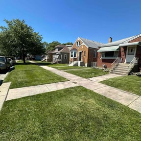lawn care services by Sarmientos Landscaping reviewed on September 18, 2024