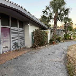 Bush Trimming by MDS Creations reviewed on January 8, 2026