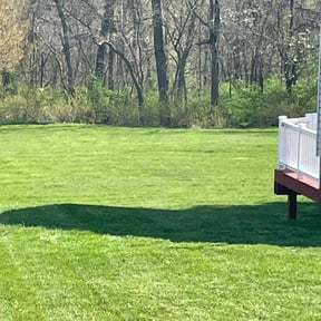 lawn maintenance by BG landscaping reviewed on July 21, 2025