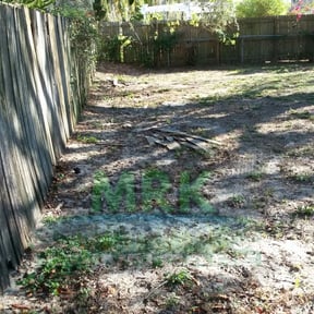 Leaf Removal by Iscape lawn professionals LLC reviewed on September 23, 2025