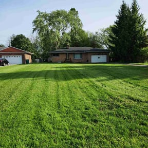 yard maintenance by K&V LANDSCAPING reviewed on August 15, 2025