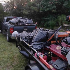 Leaf Removal by Family affair reviewed on September 20, 2025