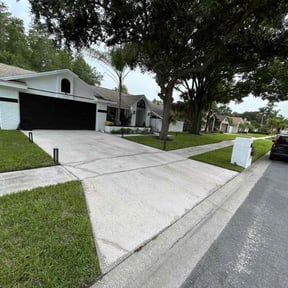 lawn maintenance by One Kool Kat Lawn Care reviewed on April 16, 2024