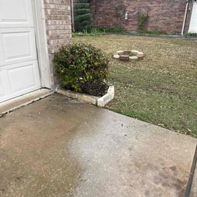 Bush Trimming by Zone life lawn service reviewed on August 17, 2025