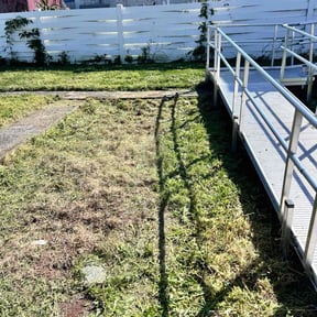 Flower Bed Weeding by Harold Guzman&#039;s Landscaping reviewed on November 24, 2025