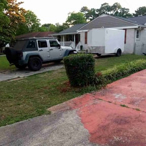 Bush Trimming by Solid landscaping reviewed on August 18, 2025