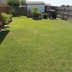 residential landscaping by ALS Landscaping Inc reviewed on August 17, 2025