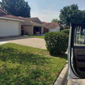 Bush Trimming by Three Palms landscaping service reviewed on August 21, 2025