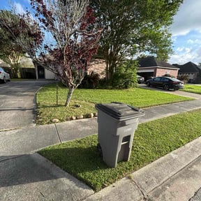 gardening service by Jays lawn care reviewed on March 23, 2024