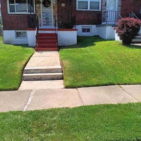 yard care by Priority Lawn Care reviewed on August 15, 2025