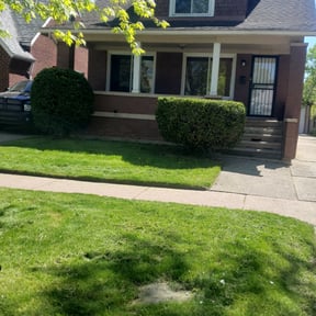 Bush Trimming by Mckinneys Lawn & Tree Care reviewed on August 15, 2025