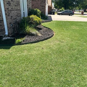 yard work by Jlt Lawn Care reviewed on August 19, 2025