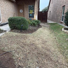 Mulching by Serenity Lawn and Leaf reviewed on December 5, 2025