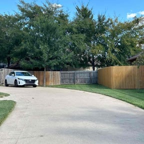 yard maintenance by eMowBCS.com reviewed on December 1, 2025