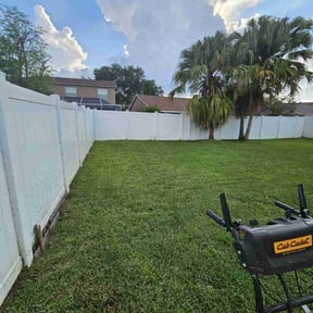 Bush Trimming by Maganda Gardens LLC reviewed on August 18, 2025