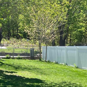 landscaping by Fredy'sLawnmovingservice reviewed on August 20, 2025