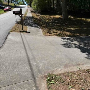 Leaf Removal by Above and Beyond Landscape and Lawn Care Services reviewed on April 22, 2026