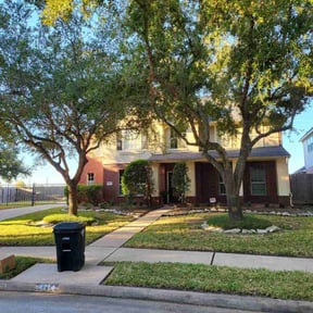 yard care by MKW Integrated Services reviewed on August 21, 2025