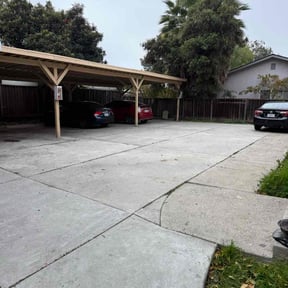 Leaf Removal by K.G.M SERVICES LLC. reviewed on December 17, 2025