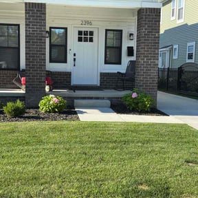 Flower Bed Weeding by Takemori Handyman Services reviewed on August 19, 2025