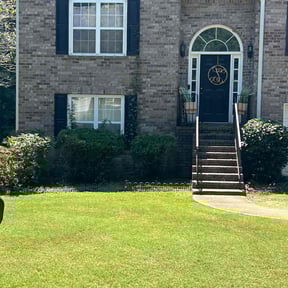 Bush Trimming by Fason lawn cutting service reviewed on November 20, 2025