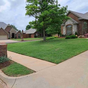 yard maintenance by Hickory Creek Enterprises LLC reviewed on August 13, 2025