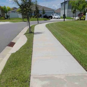 landscape maintenance by Legendary premier service reviewed on December 4, 2025