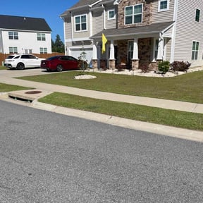 gardening service by Top Hawg lawn care llc reviewed on August 20, 2025